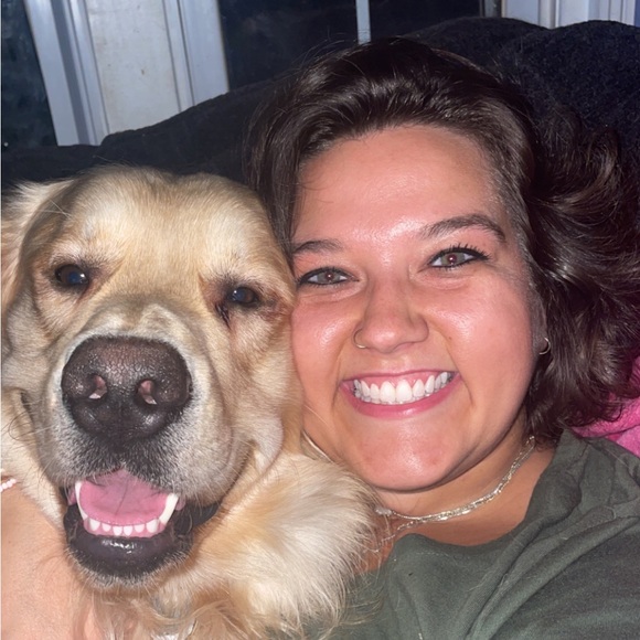 Meet your Posher, Amanda - Picture 1 of 1